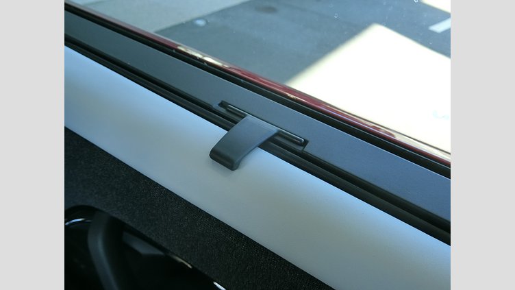 2024 認定中古車 Land Rover Range Rover Sport フィレンツェレッド P550eプラグインハイブリッド（ガソリン） スタンダードホイールベース Dynamic SE