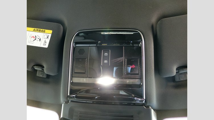 2024 認定中古車 Land Rover Range Rover Sport フィレンツェレッド P550eプラグインハイブリッド（ガソリン） スタンダードホイールベース Dynamic SE