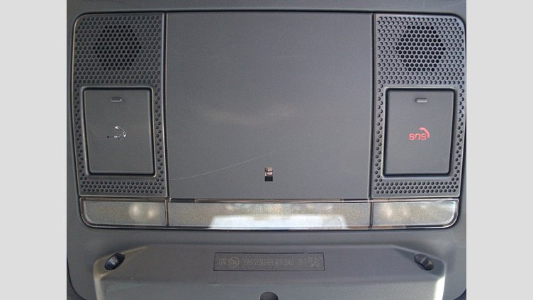 2024 認定中古車 Jaguar F-Pace オストゥーニパールホワイト P400e ガソリン プラグインハイブリッド R-DYNAMIC SE