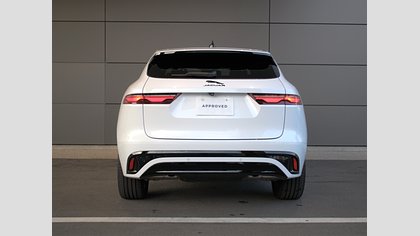 F-Pace 6