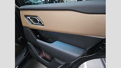 Range Rover Velar 25