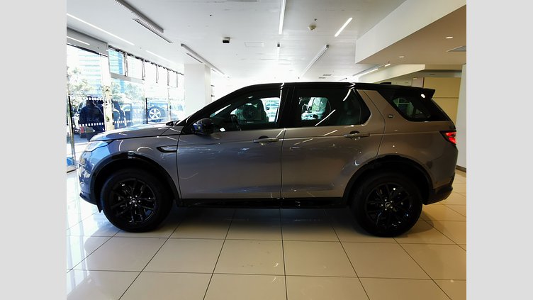 2024 認定中古車 Land Rover Discovery Sport アイガーグレイ D200マイルドハイブリッド（ディーゼル） 標準ホイール DYNAMIC SE