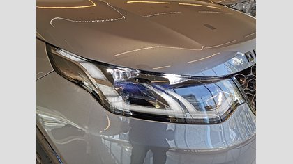 Discovery Sport 9