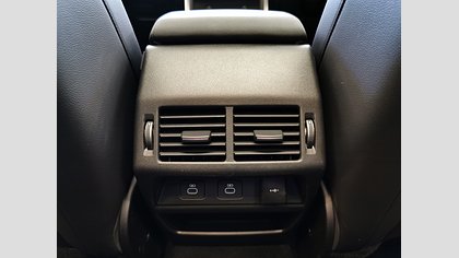 Discovery Sport 29