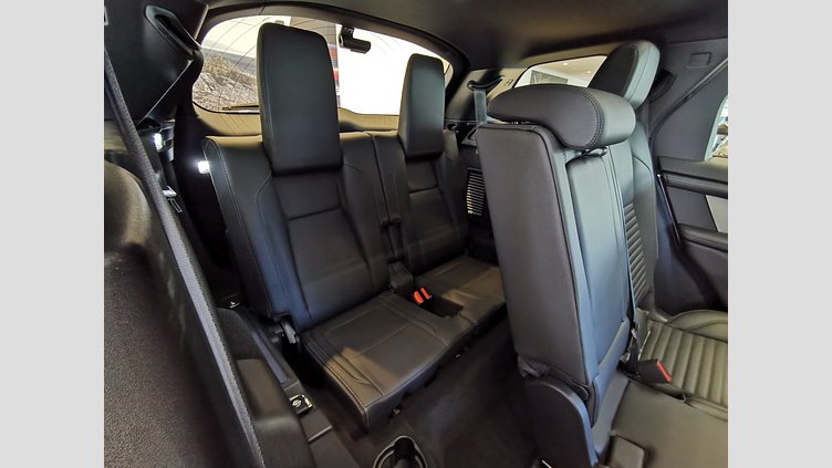 2024 認定中古車 Land Rover Discovery Sport アイガーグレイ D200マイルドハイブリッド（ディーゼル） 標準ホイール DYNAMIC SE