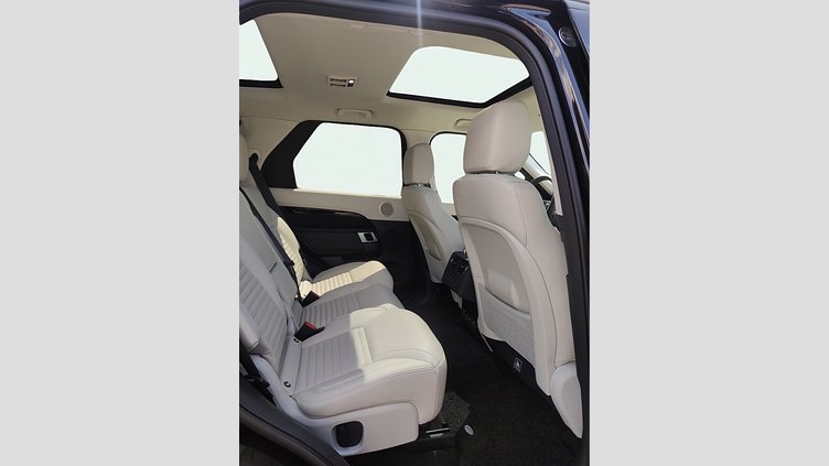 2024 Approved Land Rover Discovery Santorini Black D250 Diesel MHEV STANDARD WHEELBASE S