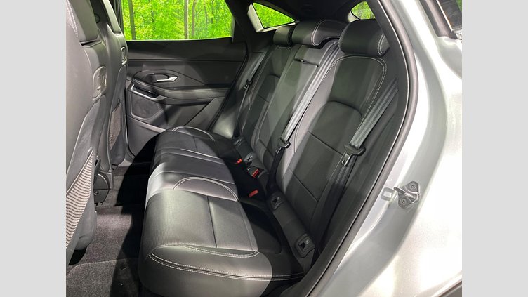 2021 認定中古車 Jaguar E-Pace ハクバシルバー D200 AWD（オートマチック） R-DYNAMIC S