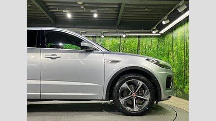 E-Pace 31
