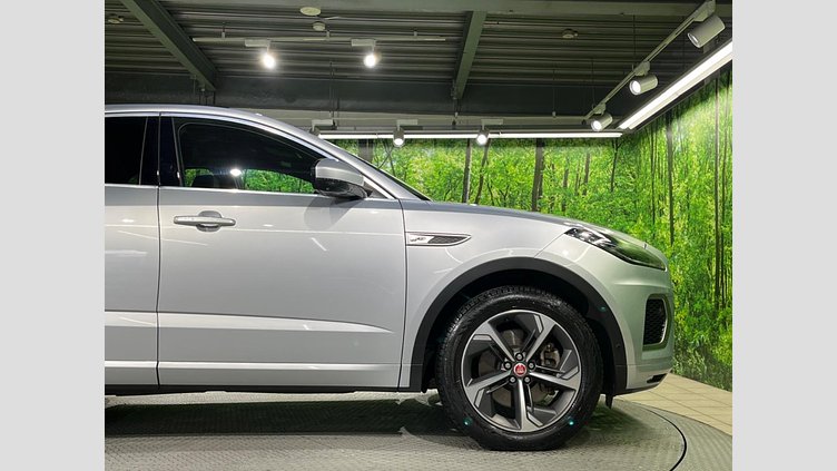 2021 認定中古車 Jaguar E-Pace ハクバシルバー D200 AWD（オートマチック） R-DYNAMIC S