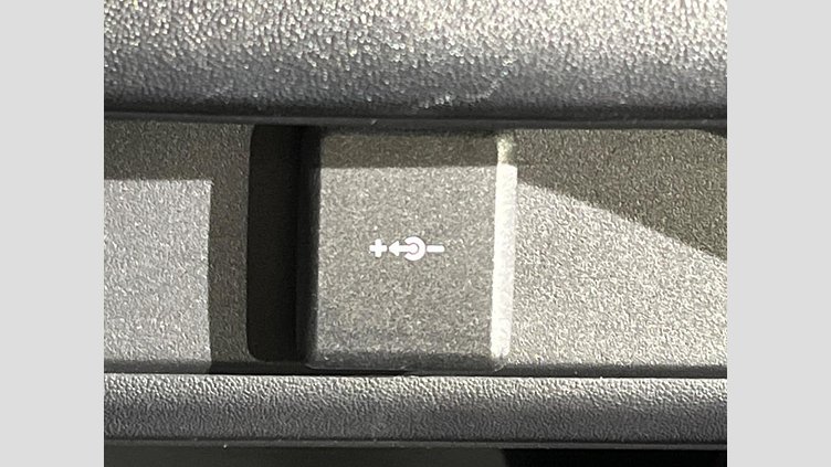 2021 認定中古車 Jaguar E-Pace ハクバシルバー D200 AWD（オートマチック） R-DYNAMIC S