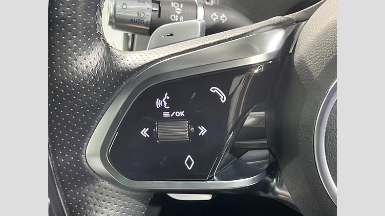 2021 認定中古車 Jaguar E-Pace ハクバシルバー D200 AWD（オートマチック） R-DYNAMIC S