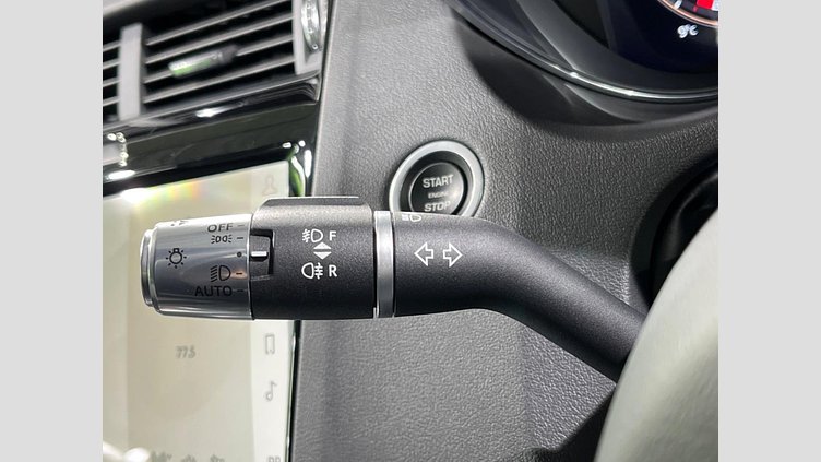 2021 認定中古車 Jaguar E-Pace ハクバシルバー D200 AWD（オートマチック） R-DYNAMIC S