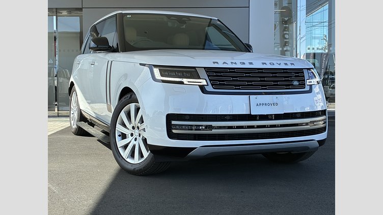 2024 認定中古車 Land Rover Range Rover オストゥーニパールホワイト（お取り扱いの有無については正規ディーラーにお問い合わせください） D350 AWD MHEV（AT） スタンダードホイールベース SE
