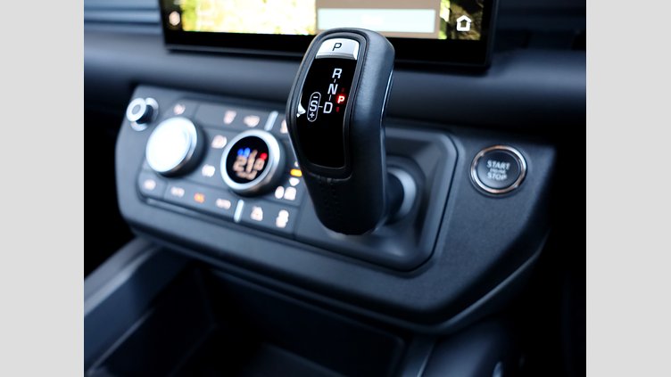 2025 Approved Land Rover Defender 110 Tasman Blue AWD D350 X-Dynamic HSE