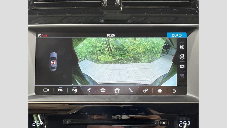 2016 認定中古車 Jaguar XE Loire Blue 2WD プレステージ