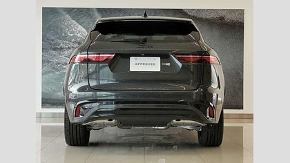 F-Pace 8