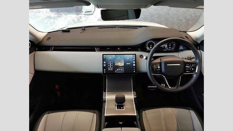 2024 認定中古車 Land Rover Range Rover Evoque オストゥーニパールホワイト D200マイルドハイブリッド（ディーゼル） スタンダードホイールベース DYNAMIC SE