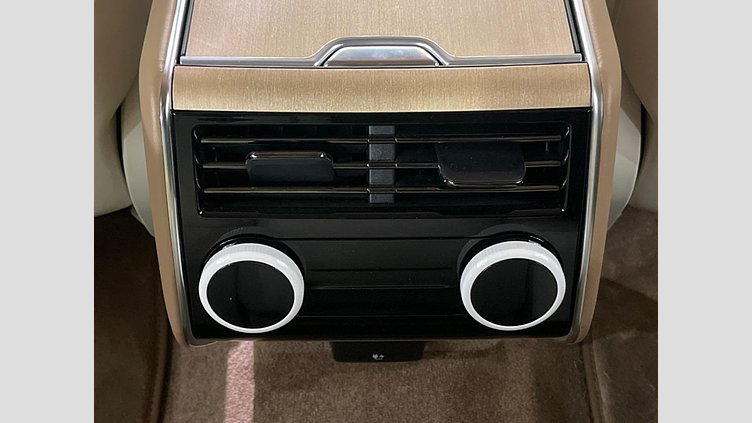 2023 認定中古車 Land Rover Range Rover アイガーグレイ P530 AWD（AT） ロングホイールベース SV