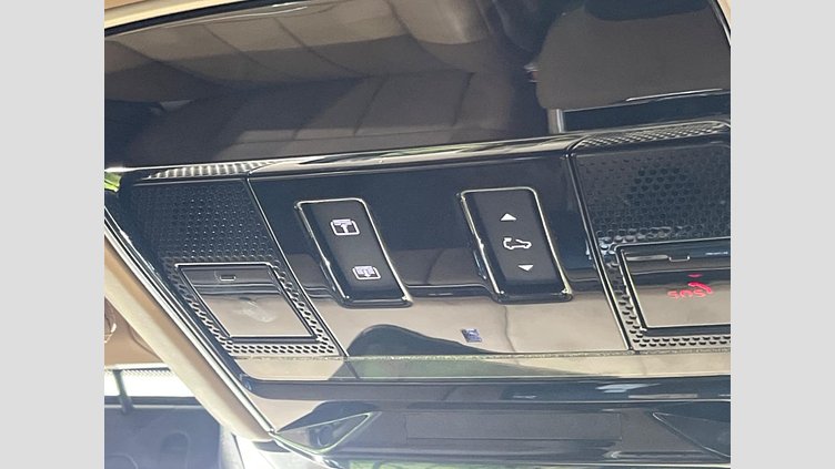 2023 認定中古車 Land Rover Range Rover アイガーグレイ P530 AWD（AT） ロングホイールベース SV