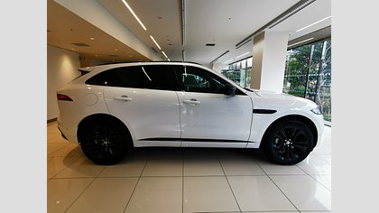 F-Pace 12