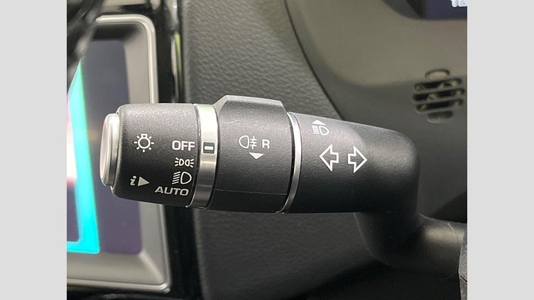 2016 認定中古車 Jaguar F-Pace Yulong White 4WD プレステージ