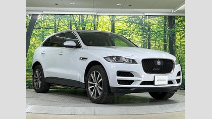 F-Pace 44