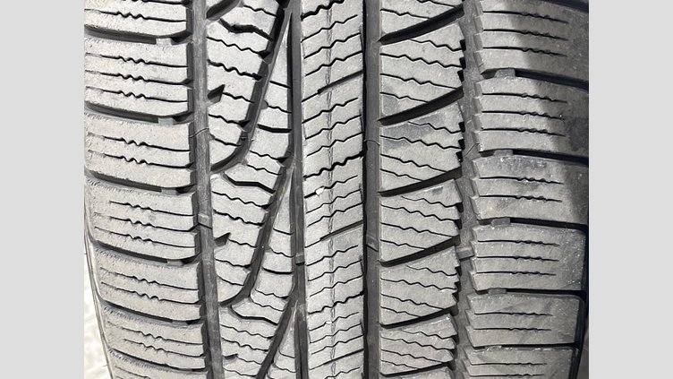 2016 認定中古車 Jaguar F-Pace Yulong White 4WD プレステージ