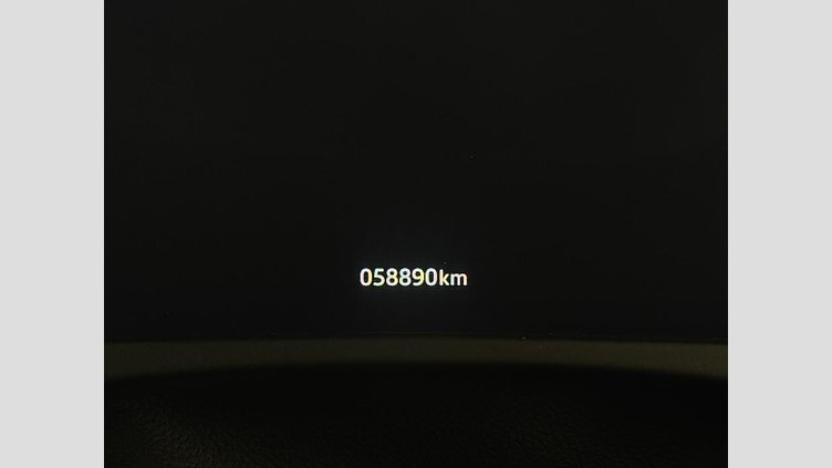 2016 認定中古車 Jaguar F-Pace Yulong White 4WD プレステージ