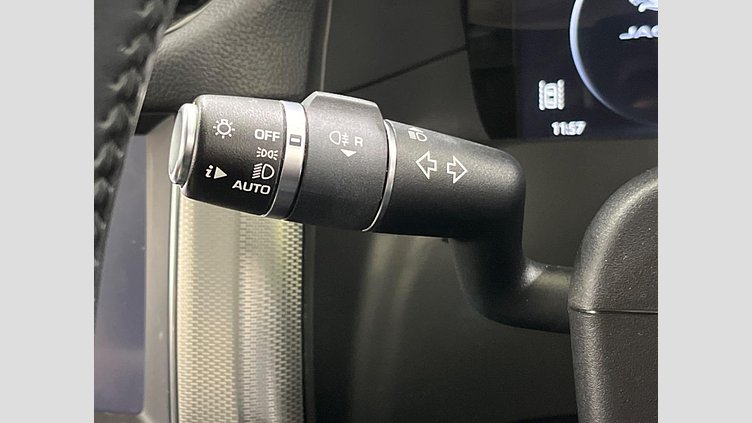 2018 認定中古車 Jaguar XF Fuji White , プレステージ