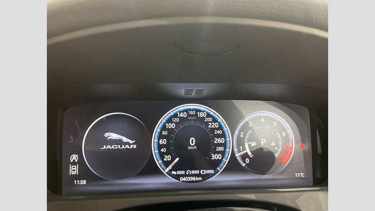 2018 認定中古車 Jaguar XF Fuji White , プレステージ