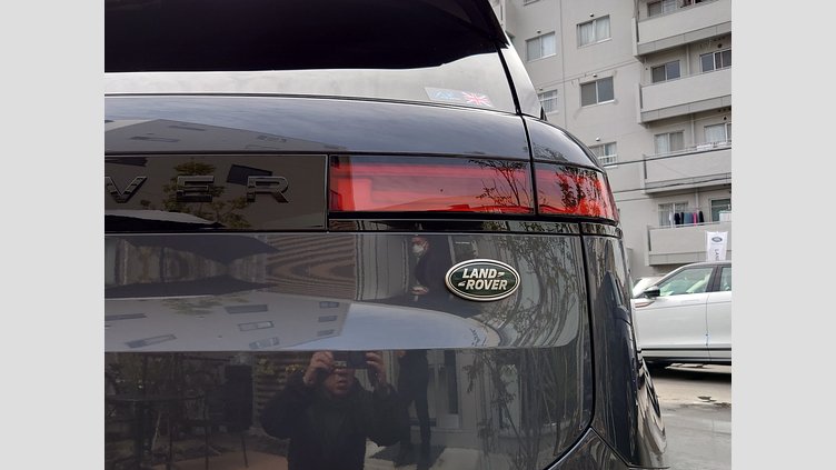 2023 認定中古車 Land Rover Range Rover Sport ヴァレジネブルー 3.0リッター6気筒400PSターボチャージドガソリンMHEV（オートマチック） FIRST EDITION