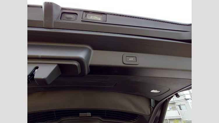 2023 認定中古車 Land Rover Range Rover Sport ヴァレジネブルー 3.0リッター6気筒400PSターボチャージドガソリンMHEV（オートマチック） FIRST EDITION