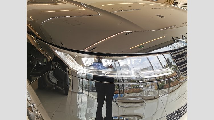 2025 認定中古車 Land Rover Range Rover Sport サントリーニブラック P550eプラグインハイブリッド（ガソリン） スタンダードホイールベース Dynamic SE