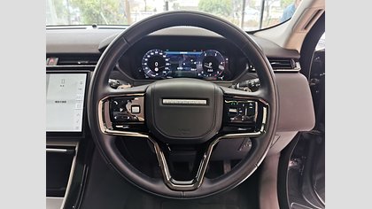 Range Rover Velar 16
