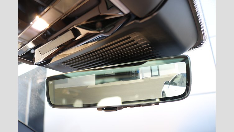 2025 認定中古車 Land Rover Range Rover ブリティッシュレーシンググリーン D350 AWD MHEV（AT） スタンダードホイールベース Autobiography