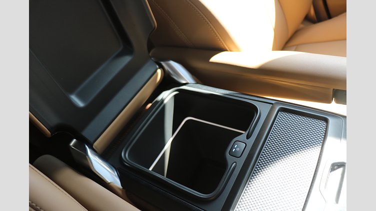 2025 認定中古車 Land Rover Range Rover ブリティッシュレーシンググリーン D350 AWD MHEV（AT） スタンダードホイールベース Autobiography