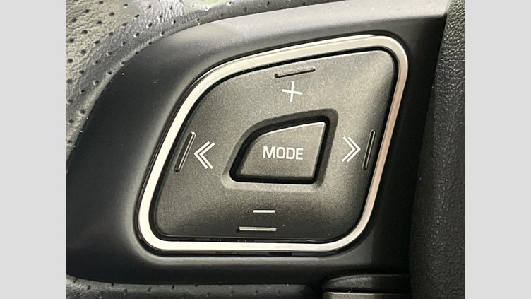 2016 認定中古車 Land Rover Range Rover Evoque Santorini Black 2.0 litre Si4 Petrol HSEダイナミック