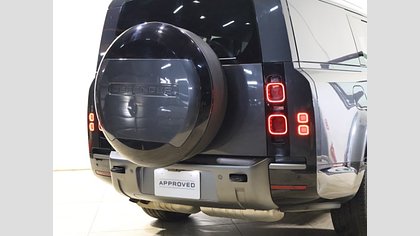 Defender 130 16