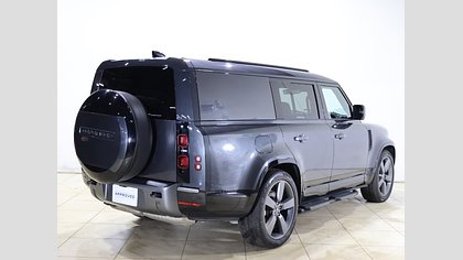 Defender 130 17
