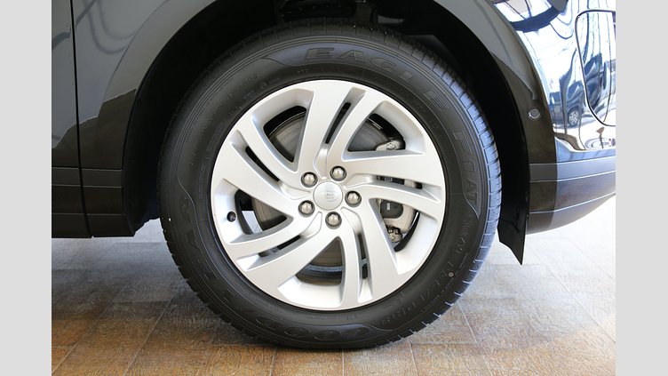 2025 認定中古車 Land Rover Range Rover Evoque サントリーニブラック プラグインハイブリッド（ガソリン） S