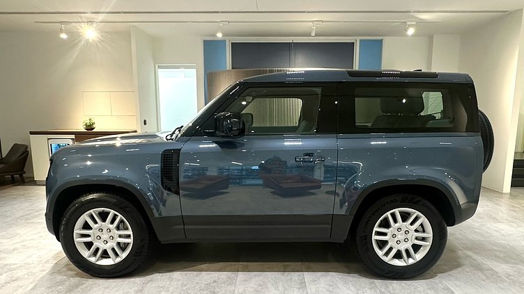 2025 新車 Land Rover Defender 90 Tasman Blue D300 S