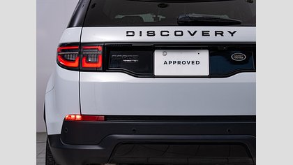 Discovery Sport 9
