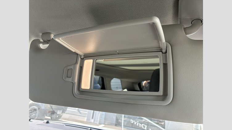 2023 認定中古車 Land Rover Range Rover Evoque アロイオスグレイ D200マイルドハイブリッド（ディーゼル） スタンダードホイールベース DYNAMIC SE