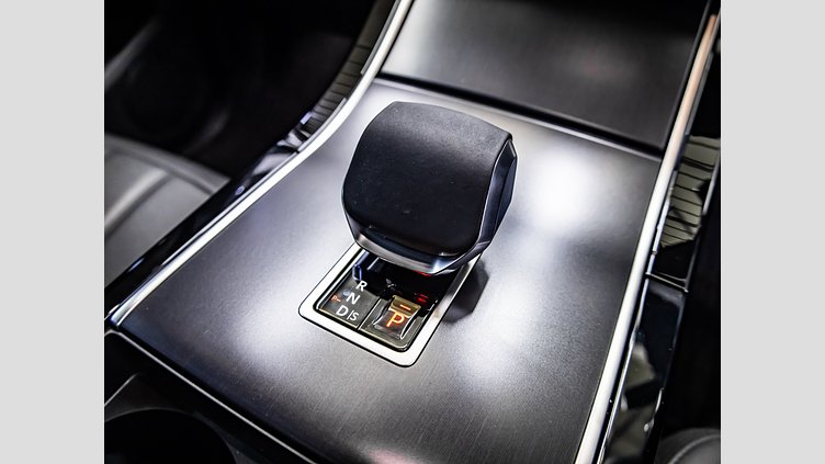 2025 Approved Land Rover Range Rover Evoque Tribeca Blue AWD 2.0D SE R-Dynamic 147KW (D200)