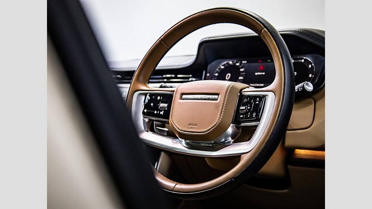 2023 Approved Land Rover Range Rover Batumi Gold AWD 4.4 LWB Autobiography