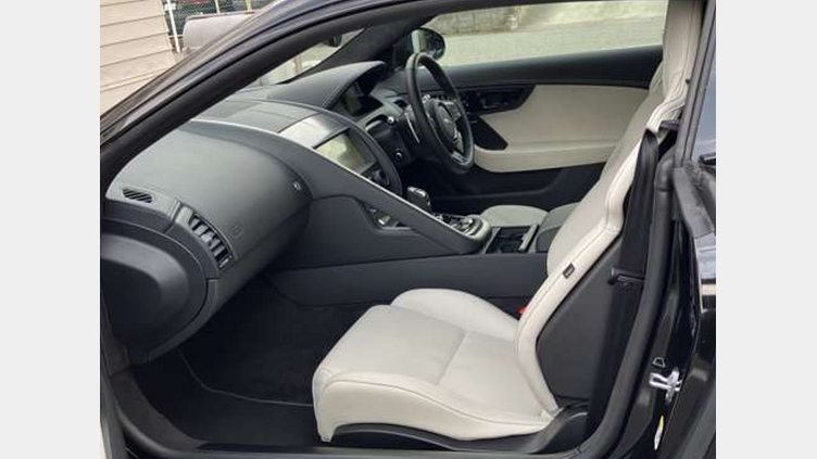 2023 認定中古車 Jaguar F-Type サントリーニブラック P575 オートマチック 全輪駆動 F-TYPEクーペ R75