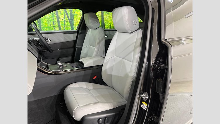 2023 認定中古車 Land Rover Range Rover Velar サントリーニブラック D200マイルドハイブリッド（ディーゼル） Standard Wheelbase Dynamic SE