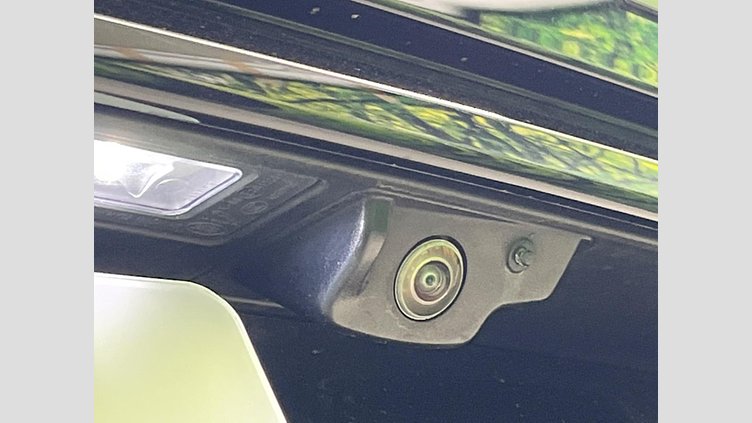 2023 認定中古車 Land Rover Range Rover Velar サントリーニブラック D200マイルドハイブリッド（ディーゼル） Standard Wheelbase Dynamic SE