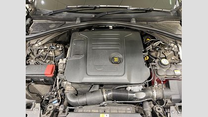 Range Rover Velar 13