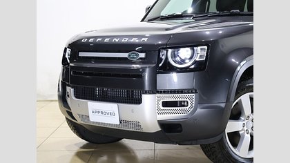 Defender 110 12